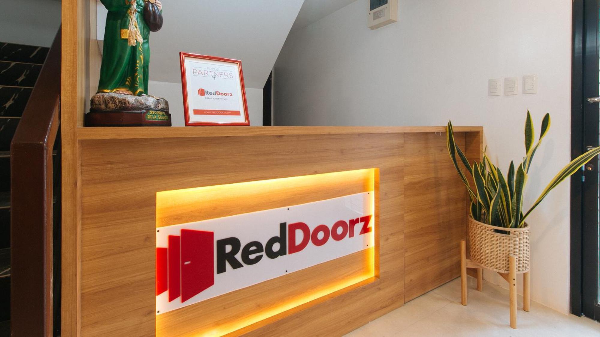 Hotel Reddoorz Near Ust Sampaloc Manila Exterior foto